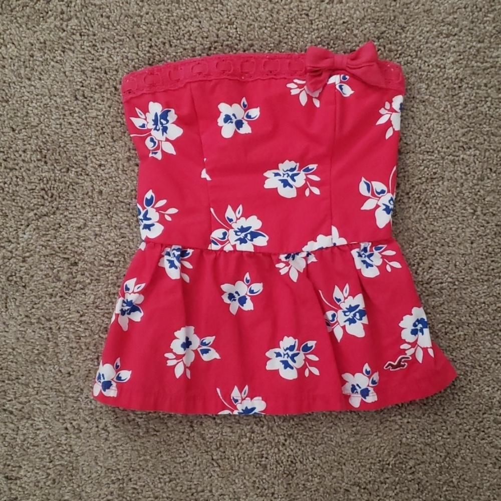 Halter top with lace trim and small bow